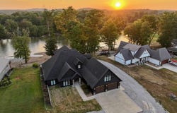 394 Violet Ln., Doniphan, MO 63935