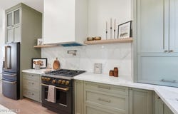 3816 E WHITTON Avenue, Phoenix, AZ 85018