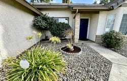 785 Heath Court, Lemoore, CA 93245
