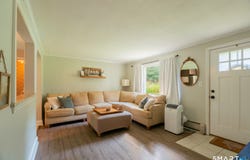 100 Jacobs Terrace, Middletown, CT 06457