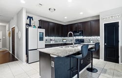 1625 Kawati Way, Krum, TX 76249