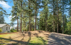 4676 E Hayden Lake Rd, Hayden, ID 83835
