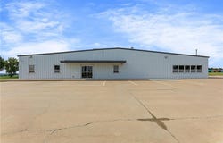 900 W Miller Road, Iola, KS 66749