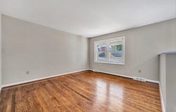 963 Page St, Salem, VA 24153