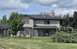 8601 Scenic Dr, Yakima, WA 98908