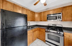2035 Central Park, Yonkers, NY 10710
