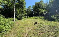 Hydraulic Avenue, Coshocton, OH 43812