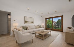 4136 Cove Lane, Glenview, IL 60025