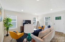 2102 24th Avenue NE, Hickory, NC 28601