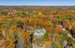 12 Highview Road, Freeport, ME 04032
