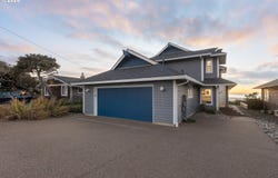 6317 NW LOGAN Rd, LincolnCity, OR 97367
