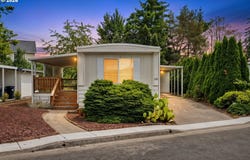 1199 N TERRY St, Eugene, OR 97402
