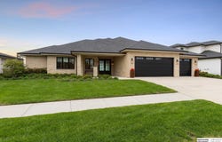 28426 Laurel Circle, Valley, NE 68064