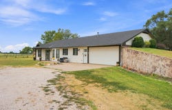 2239 N 311th St W, Garden Plain, KS 67050-9201