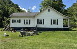 2342 Roda Road, Appalachia, VA 24216