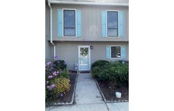 910 Villa Dr., North Myrtle Beach, SC 29582