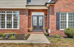 40 Sowder Farm Rd, Troutville, VA 24175