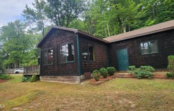 721 E River Drive, Lake Luzerne, NY 12846