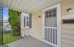 10 WARD Avenue, WESTMINSTER, MD 21157