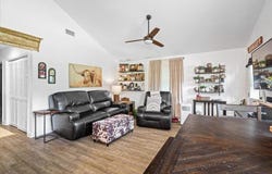 150 Copeland Hill Rd, Smithville, TX 78957