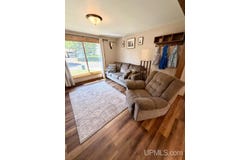 636 County Road, Negaunee, MI 49866