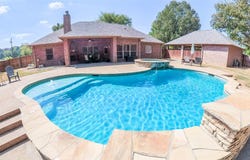 135 Pond Drive, Marshall, TX 75672
