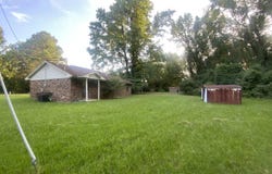 1223 E 28th Avenue, Pine Bluff, AR 71601