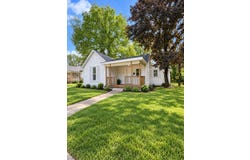 911 S Missouri Avenue, Springfield, MO 65806