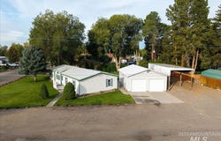 670 E Garfield, Glenns Ferry, ID 83623