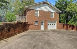 304 W 7th Avenue, Central City, KY 42330