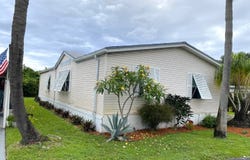 6180 Seashore Drive, Lantana, FL 33462