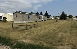 307 E Coffey Street, Akaska, SD 57420