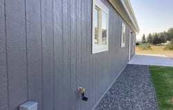 5 Lakeshore E, Lewellen, NE 69147