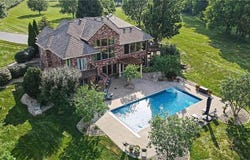 4808 NE 137th Street, Smithville, MO 64089