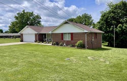401 Centennial Dr, Princeton, KY 42445