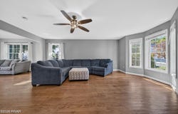 302 Avenue H, Matamoras, PA 18336