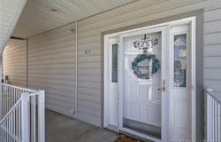 20211 Forest Point Drive, Rocky Mount, MO 65072