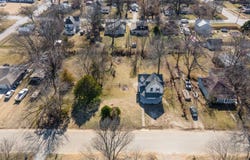 108 E Orange Ave, Caney, KS 67333