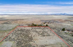Gilbert Rd, Middleton, ID 83644