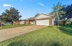 118 Osterhage Drive, Waterloo, IL 62298