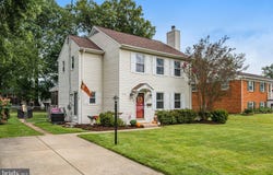 9728 KING GEORGE Drive, MANASSAS, VA 20109