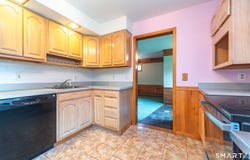 25 Lynn Drive, Wallingford, CT 06492