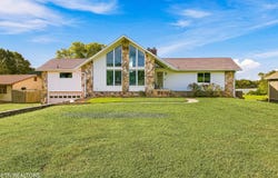 382 Edgelake Drive, Kingston, TN 37763