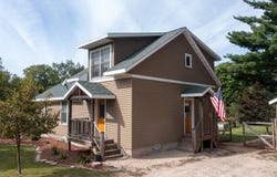 725 SHEARER Street, WAUPACA, WI 54981