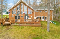 55 Stedman Lane W, Hartland, ME 04943