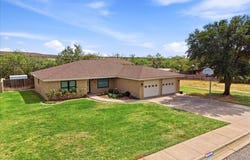 2715 Coronado Ave, Big Spring, TX 79720