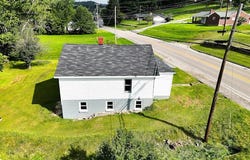 379 Freedom Avenue, Tazewell, VA 24651