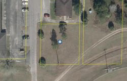 N Peacock Avenue, Perry, FL 32348
