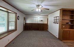 1458 N Maple St, McPherson, KS 67460