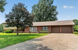 16904 Kentucky Road, Belton, MO 64012